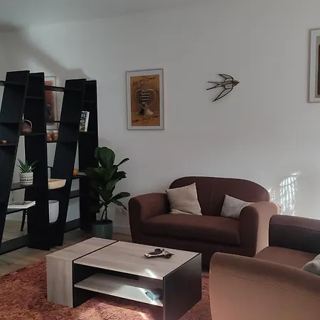 Duplex Lumineux Et Calme En Centre-ville Prázdninový dům